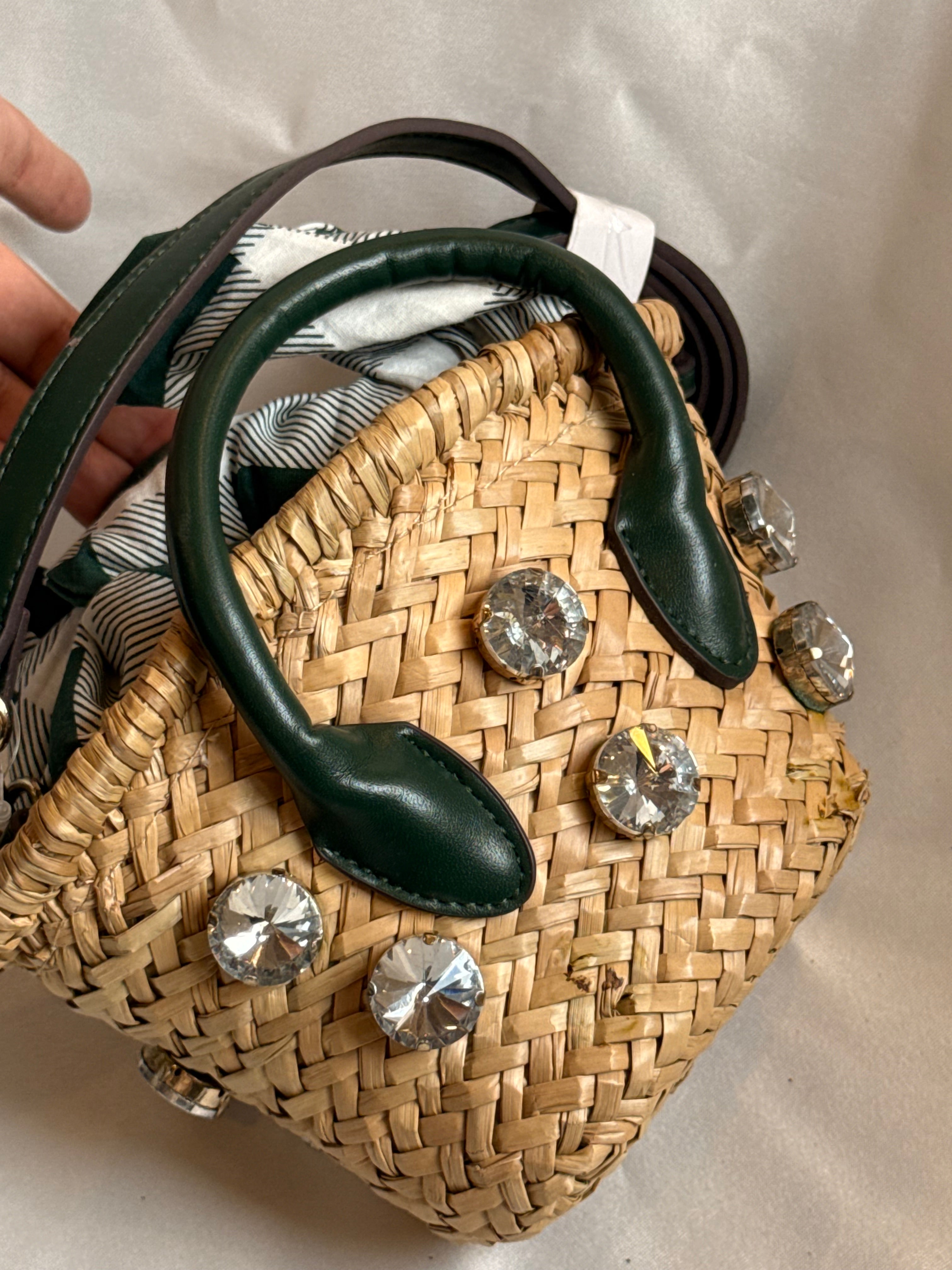 Green jute bucket bag