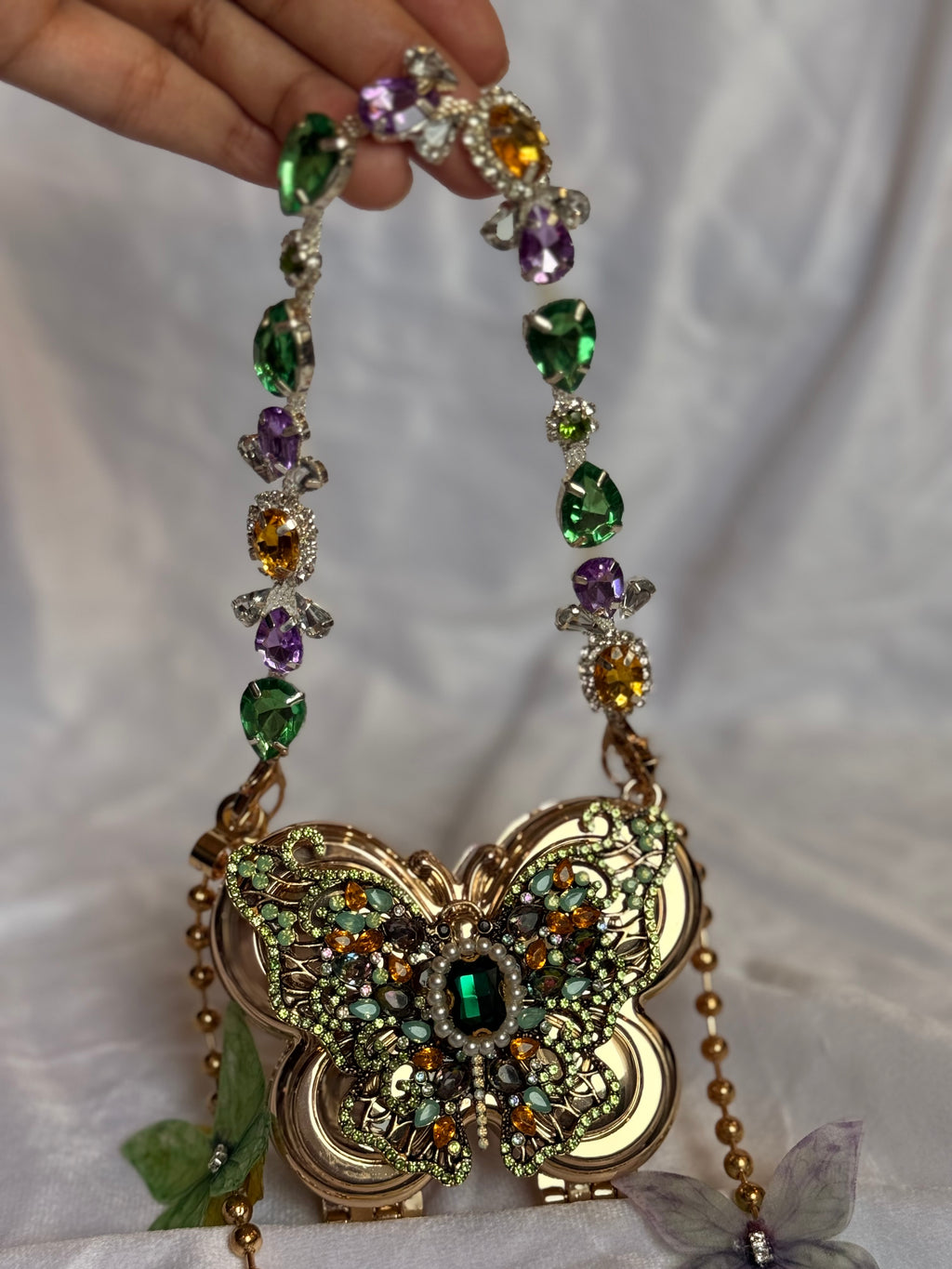 Butterfly clutch